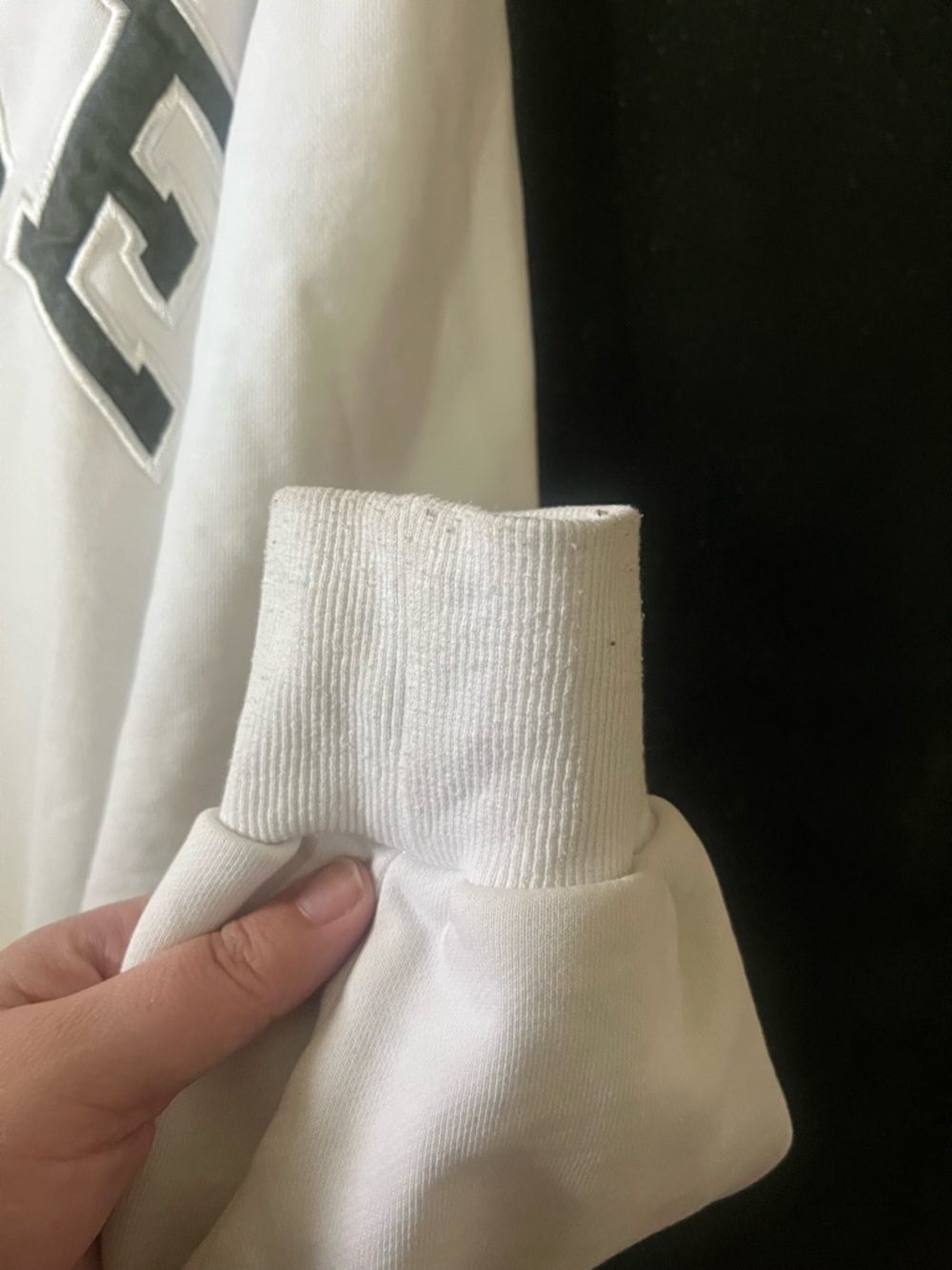 PARKE White Mockneck Sweatshirt size L/XL - Picture 8 of 9